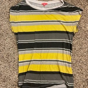 Striped BDG Relaxed Tee. Size S.
